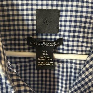 H&M Blue Casual Button Down Shirt with Gingham Pattern - like new